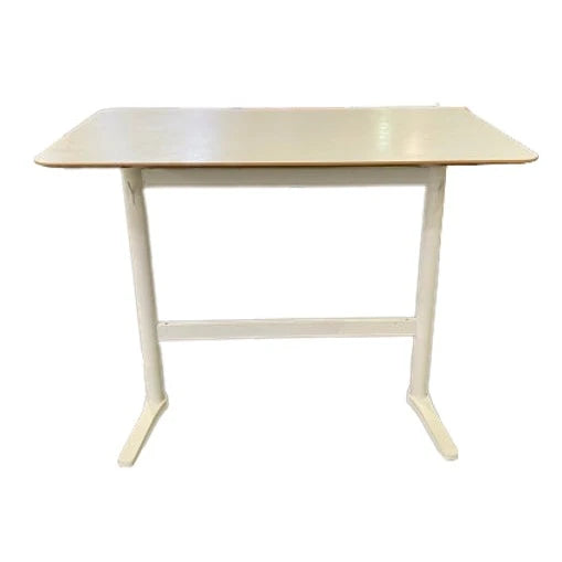 Table haute en bois blanche