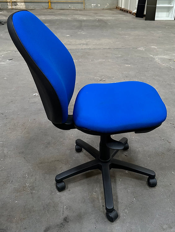 Fauteuil de bureau en tissu bleu