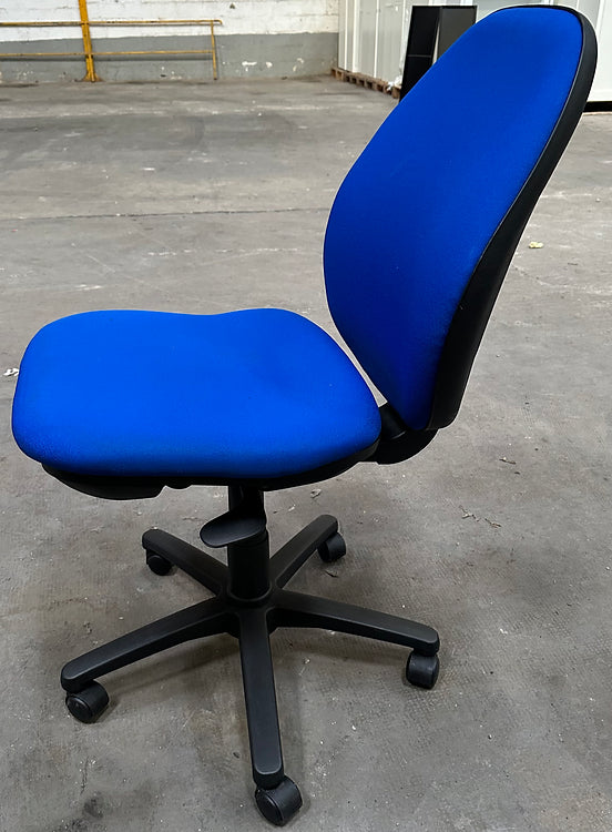 Fauteuil de bureau en tissu bleu