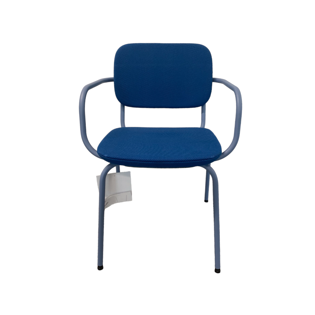 Chaise Normo 4 pieds avec accoudoirs bleu marine