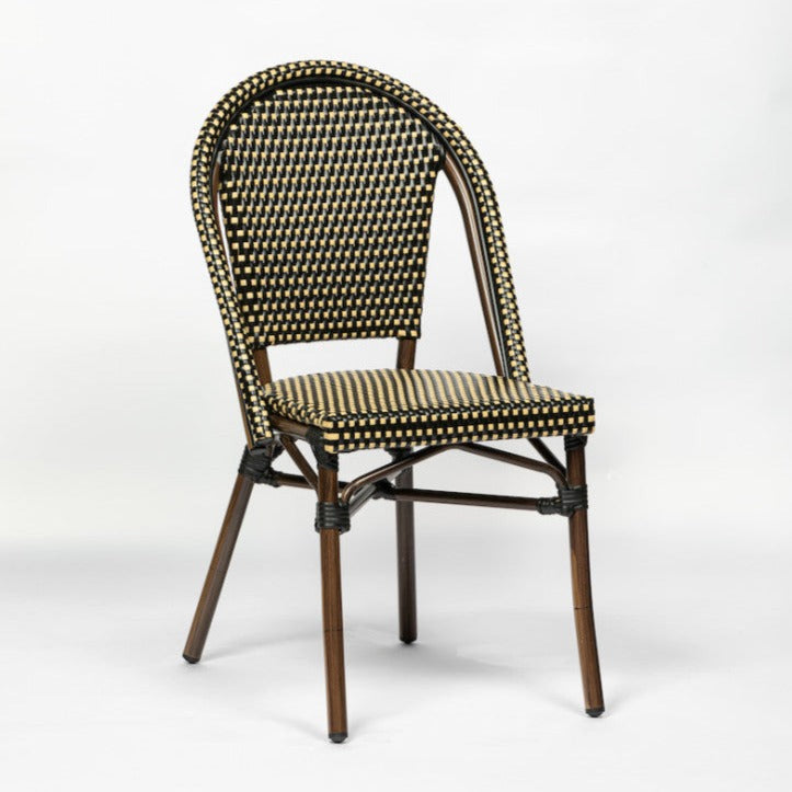 chaise-de-terrasse-paris-tressage-noir-et-creme (5).jpg