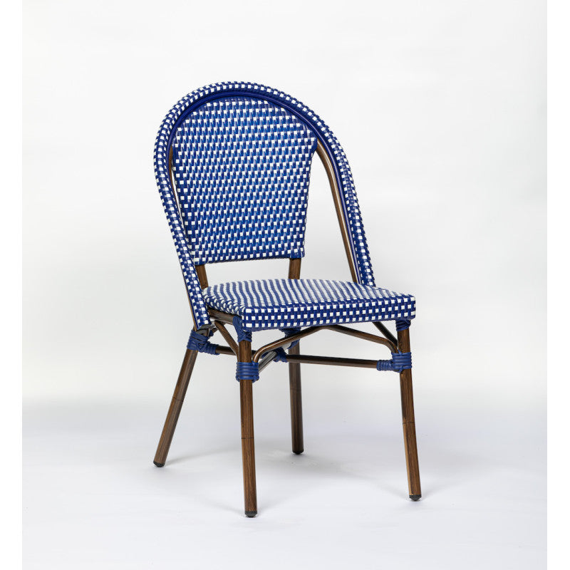 chaise-de-terrasse-paris-tressage-bleu-et-blanc-noyer.jpg